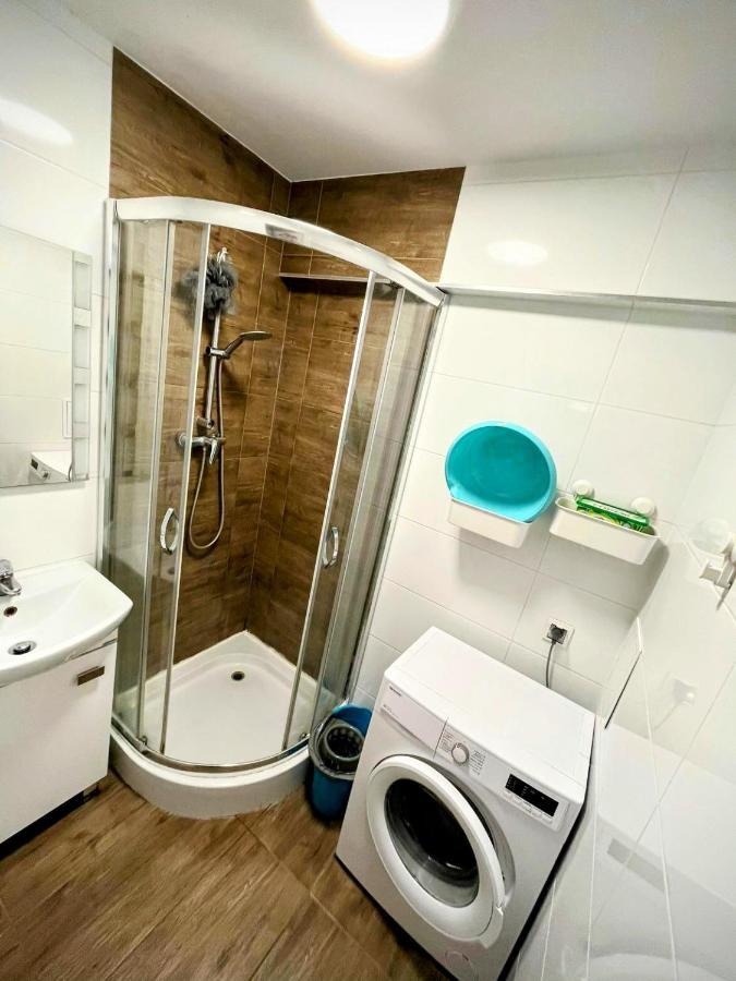 Ursus Rooms-Self Check-In Varsovia Exterior foto